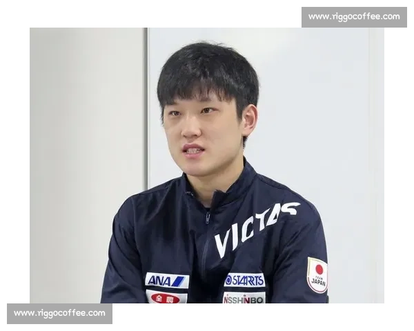 赛后采访张本智和潸然泪下,这次输得太不甘心! 赛后采访张本智和潸然泪下,这次输得太不甘心!