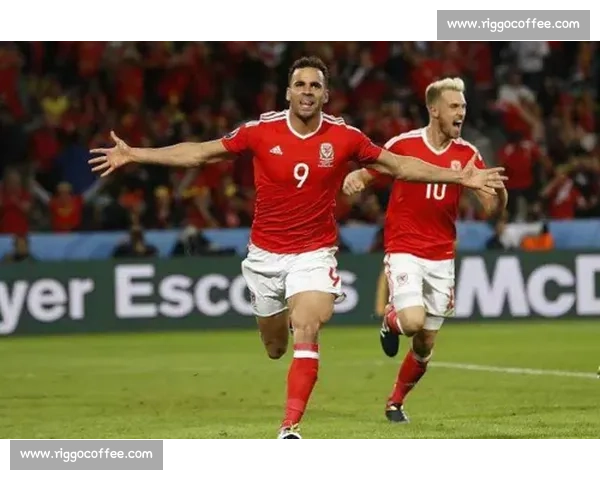 豪门恩怨再续！LPL季后赛旧仇未了，新仇又添，火药味十足！